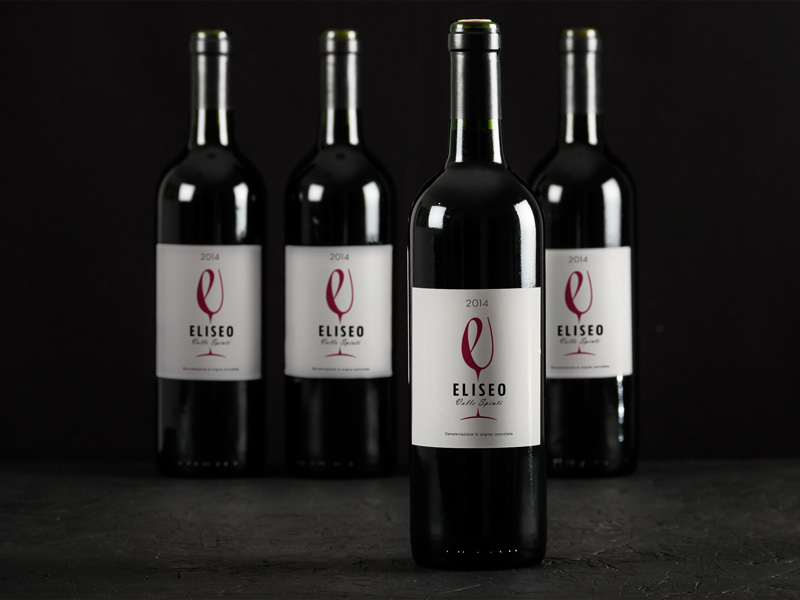 Packaging e mockup a Alessandria - Realizzazione etichette vini ed etichettatura prodotti vitivinicoli